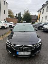 Opel Astra - Opel Astra mit Benzin-Antrieb: Kleinwagen, Automatik