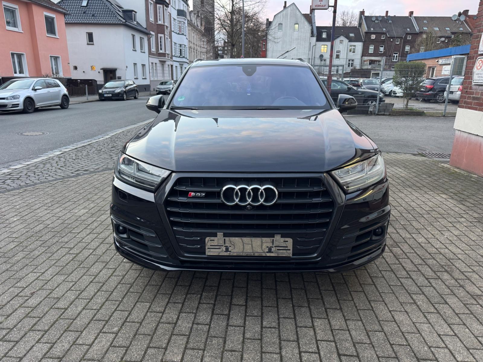 Audi SQ7 4.0 TDI quattro/voll Ausstattung/7Sitz
