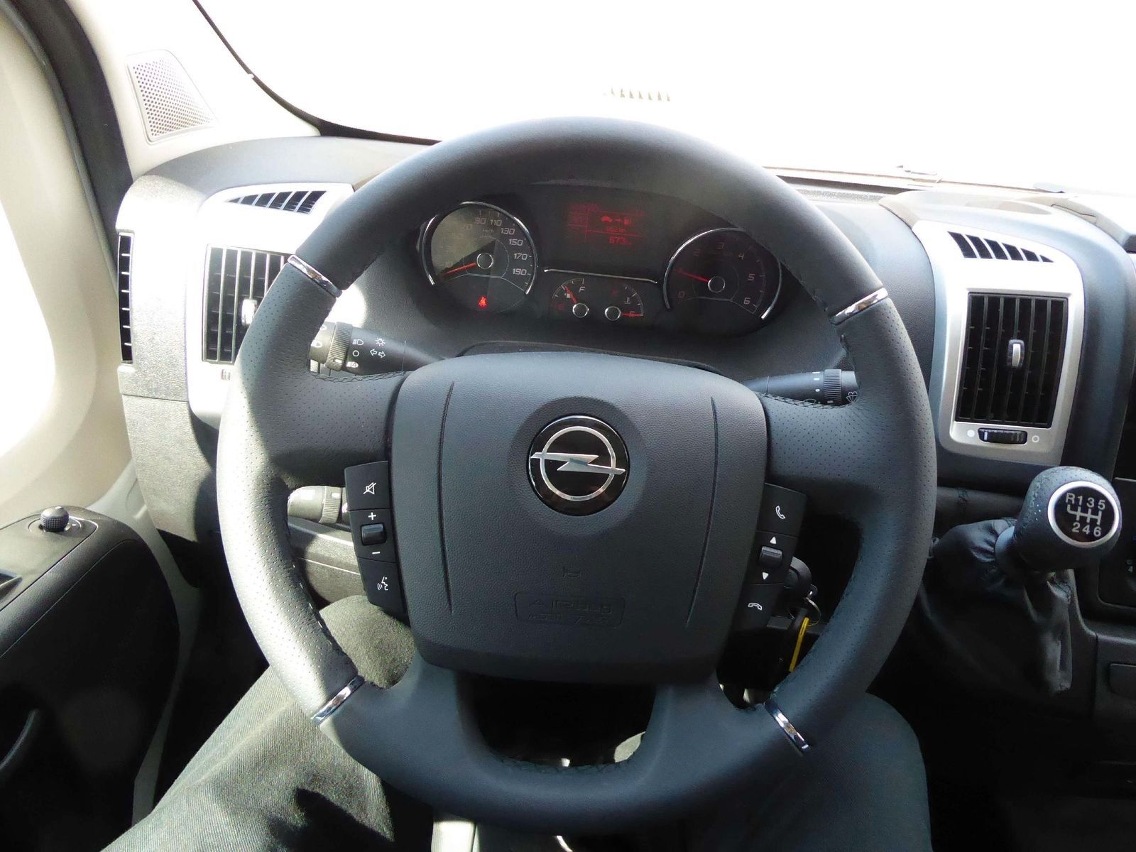 Fahrzeugabbildung Opel Movano C Kasten  L3H2 2.2l 165PS!