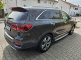 Kia 2.2 CRDi AWD Aut GT-Line 7-Sitz AHK HUD Pano 360