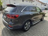 Kia 2.2 CRDi AWD Aut GT-Line 7-Sitz AHK HUD Pano 360 - Kia Sorento: 7