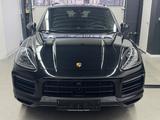 Porsche Cayenne S HeadUp ACC 360 Keyles Chrono SoftClose - Porsche Cayenne