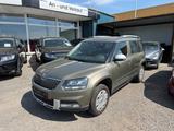Skoda Yeti Ambition Outdoor 1.Hand AHK PDC Tempomat - Skoda Yeti: Van