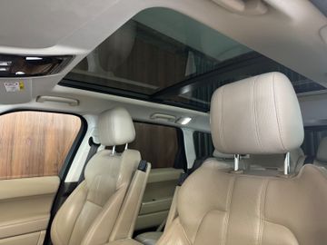 Land-Rover Range Rover Sport - 9