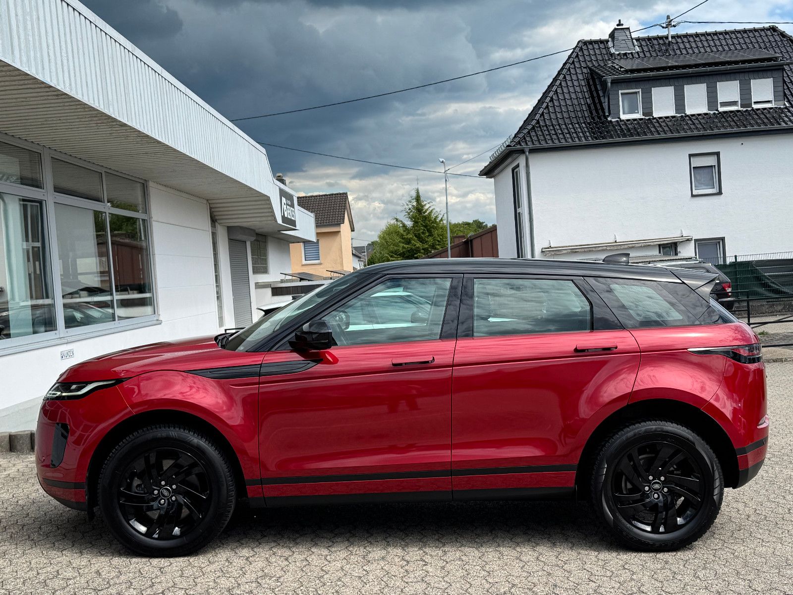 Fahrzeugabbildung Land Rover Range Rover Evoque S /KAMERA/CAR-PLAY/L-HEIZUNG