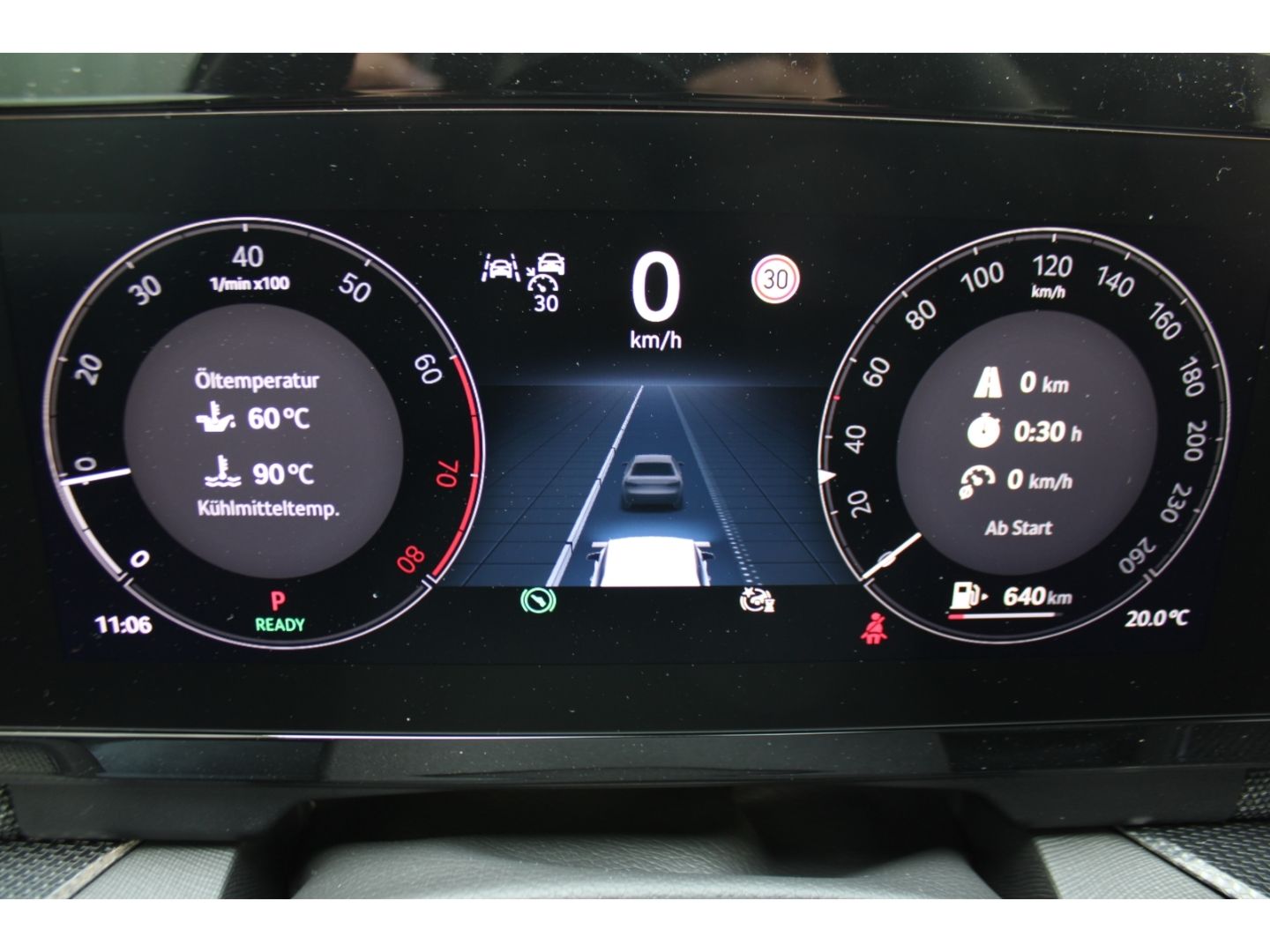 SKODA Kodiaq 1.5 TSI mHEV Selection ACC LED AHK TWA RF - Image 17