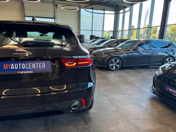 Jaguar E-Pace *HEAD-UP*PANO*MEMORY*KEYLESS*ACC*NAV*