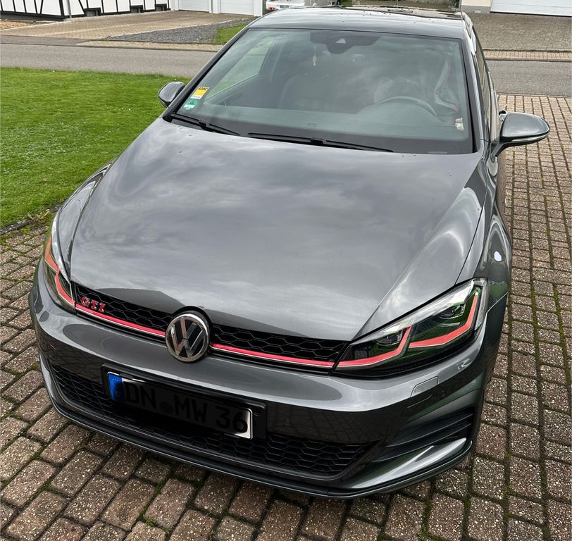 Image of Volkswagen Golf