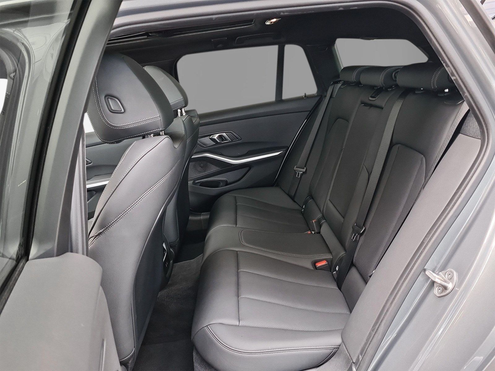 BMW 320 - Bild 12