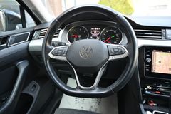VW Passat Variant 2.0 TDI Business Navi AHK CarPlay VW Passat Variant 2.0 TDI Business Navi AHK CarPlay