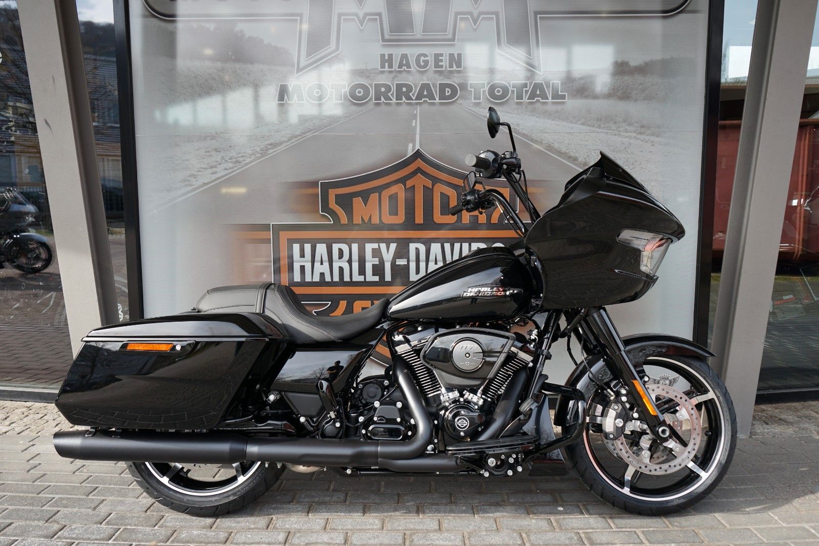 Fahrzeugabbildung Harley-Davidson Road Glide FLTRX 117 2025 Modell