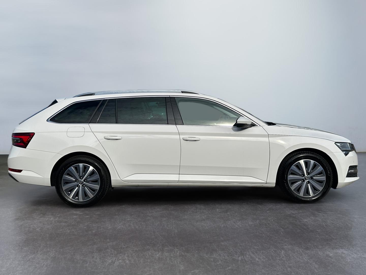 Skoda Superb Combi 1.5 TSI Style *LED*Virtual*ACC*AHK*, миниатюра 8