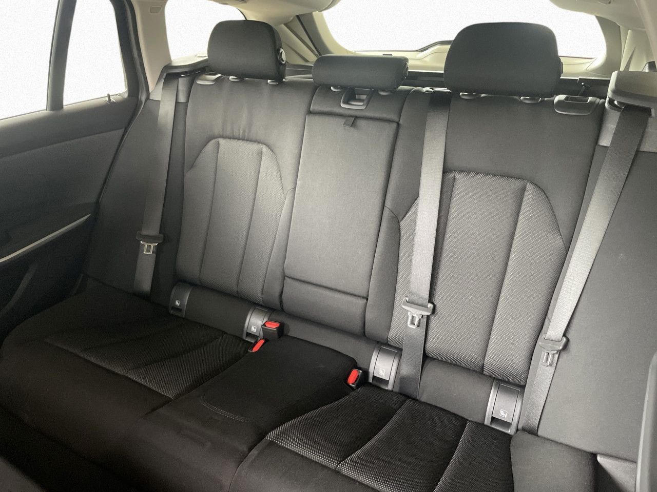 BMW 330 - Bild 16