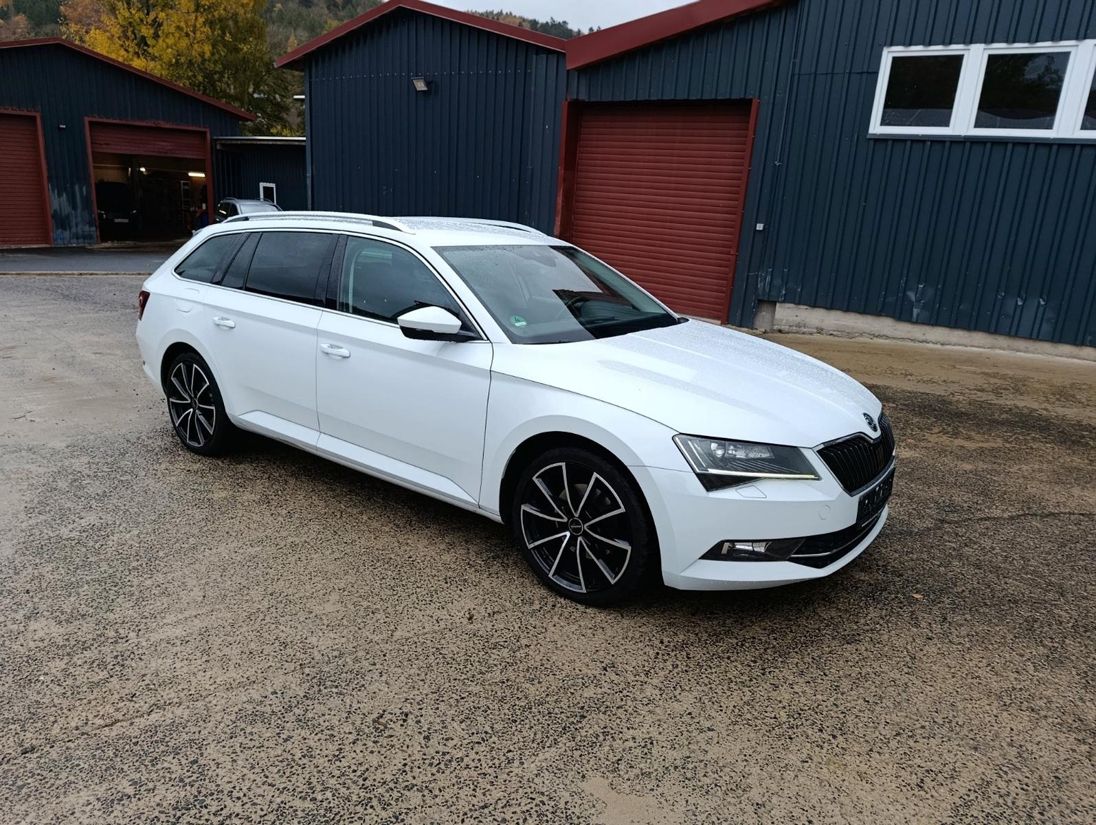 Skoda Superb Combi Style