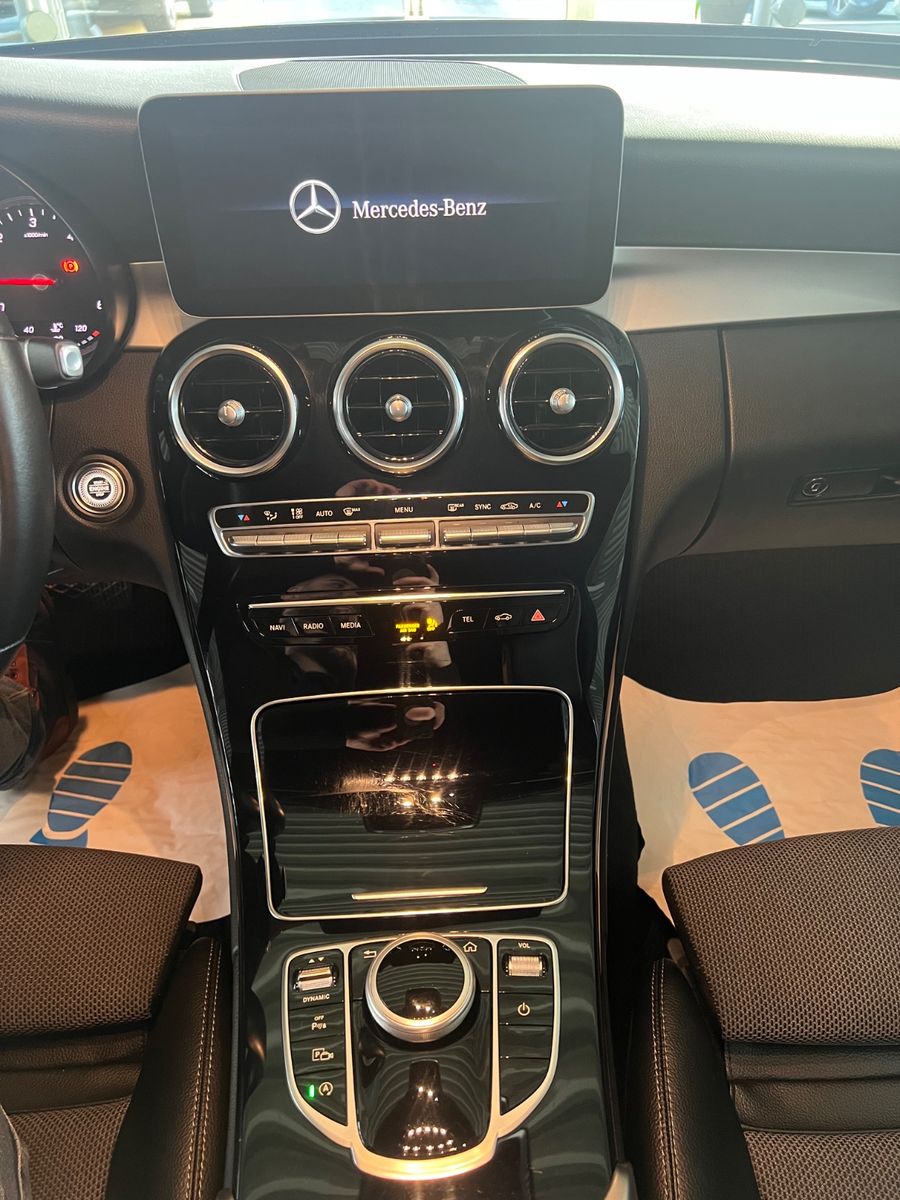 Fahrzeugabbildung Mercedes-Benz C 220 d Coupe * AMG FELGEN *