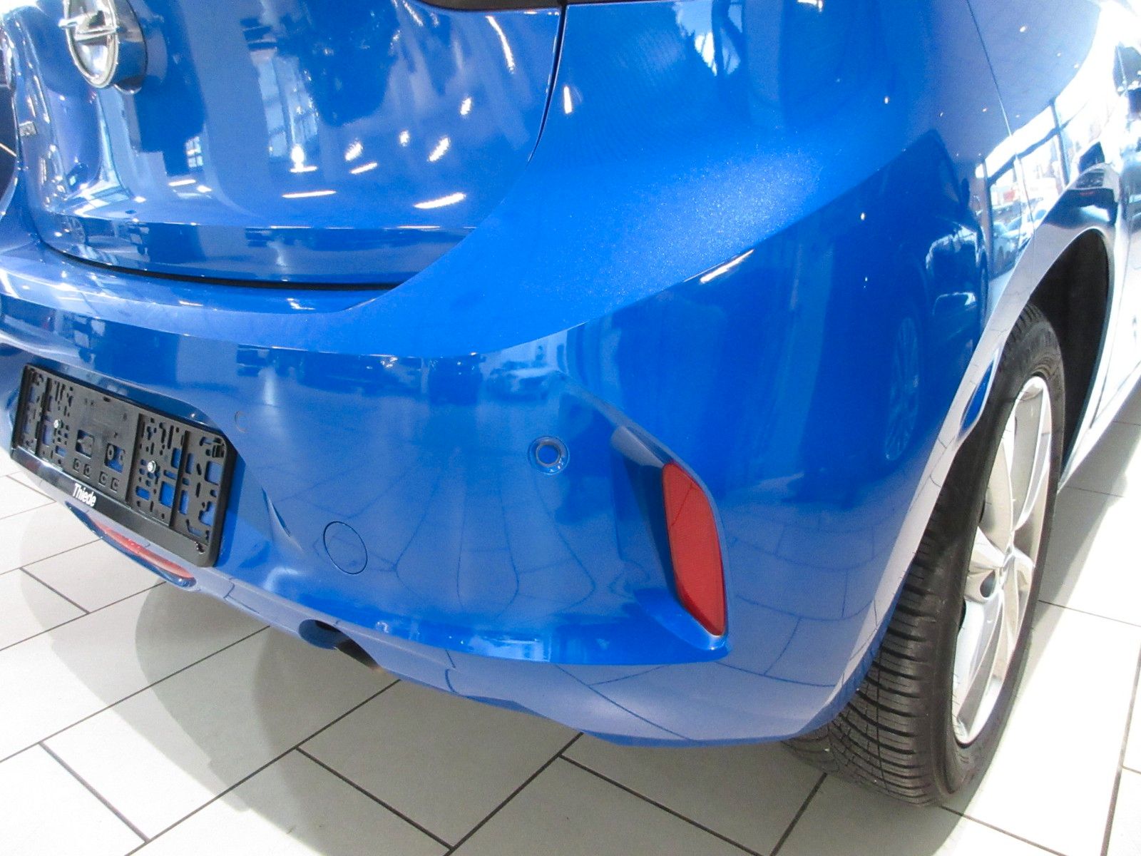 Fahrzeugabbildung Opel Corsa 1.2 T Elegance LED/NAVI/PDC/ALU/TEMPO