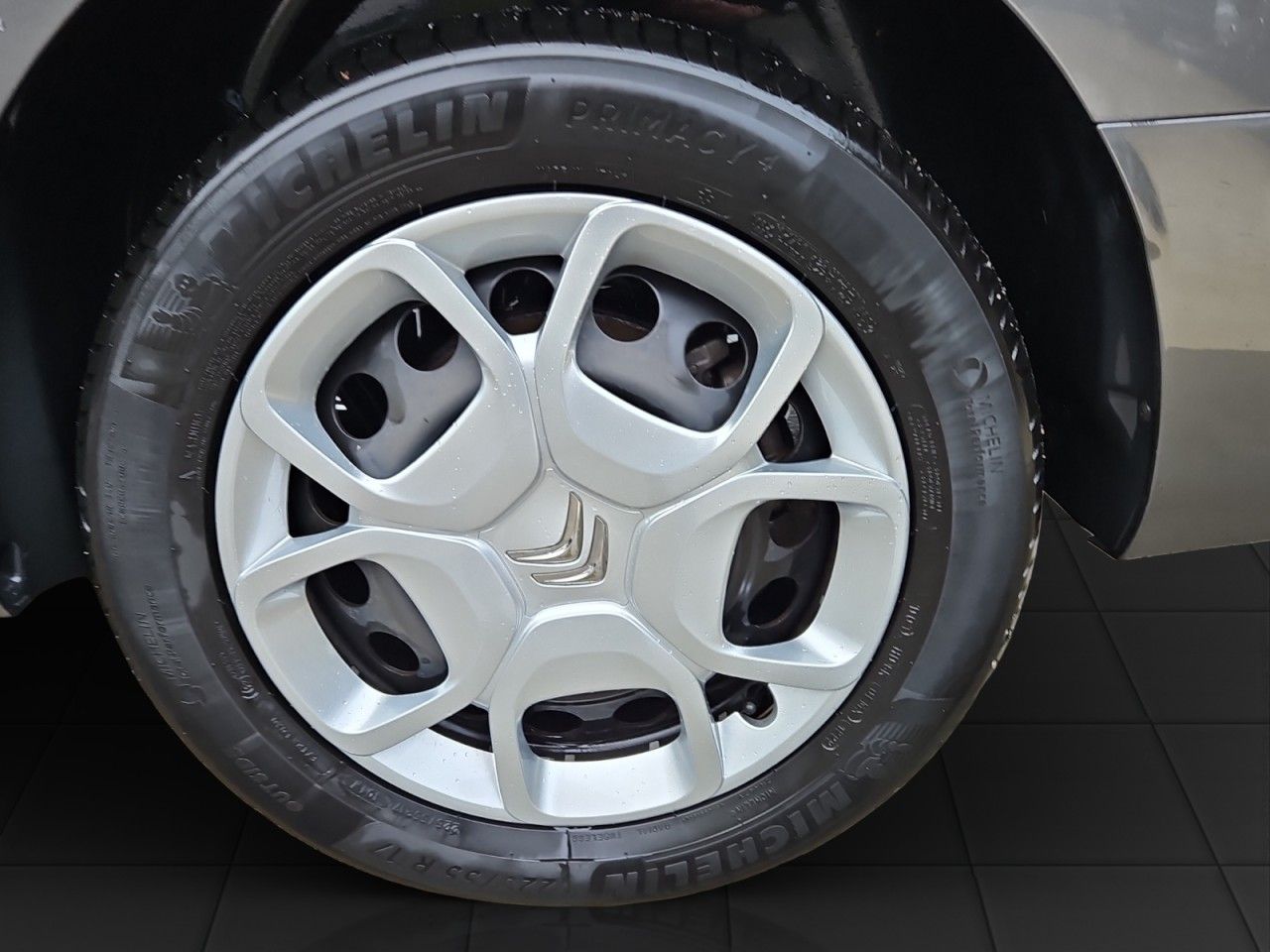 Fahrzeugabbildung Citroën Spacetourer Feel M (L2) Elektromotor 8-Sitzer