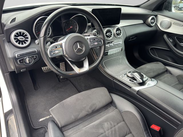 Fahrzeugabbildung Mercedes-Benz C 180 Cabrio 9G+AMG+LED+Navi+Cam+Burmester+DAB