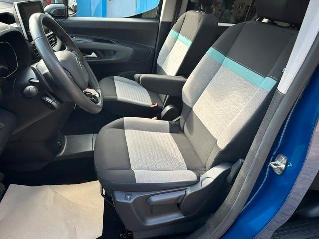 Citroën Berlingo Feel M/AHK/LED/Kamera/Panorama/Alu/PDC