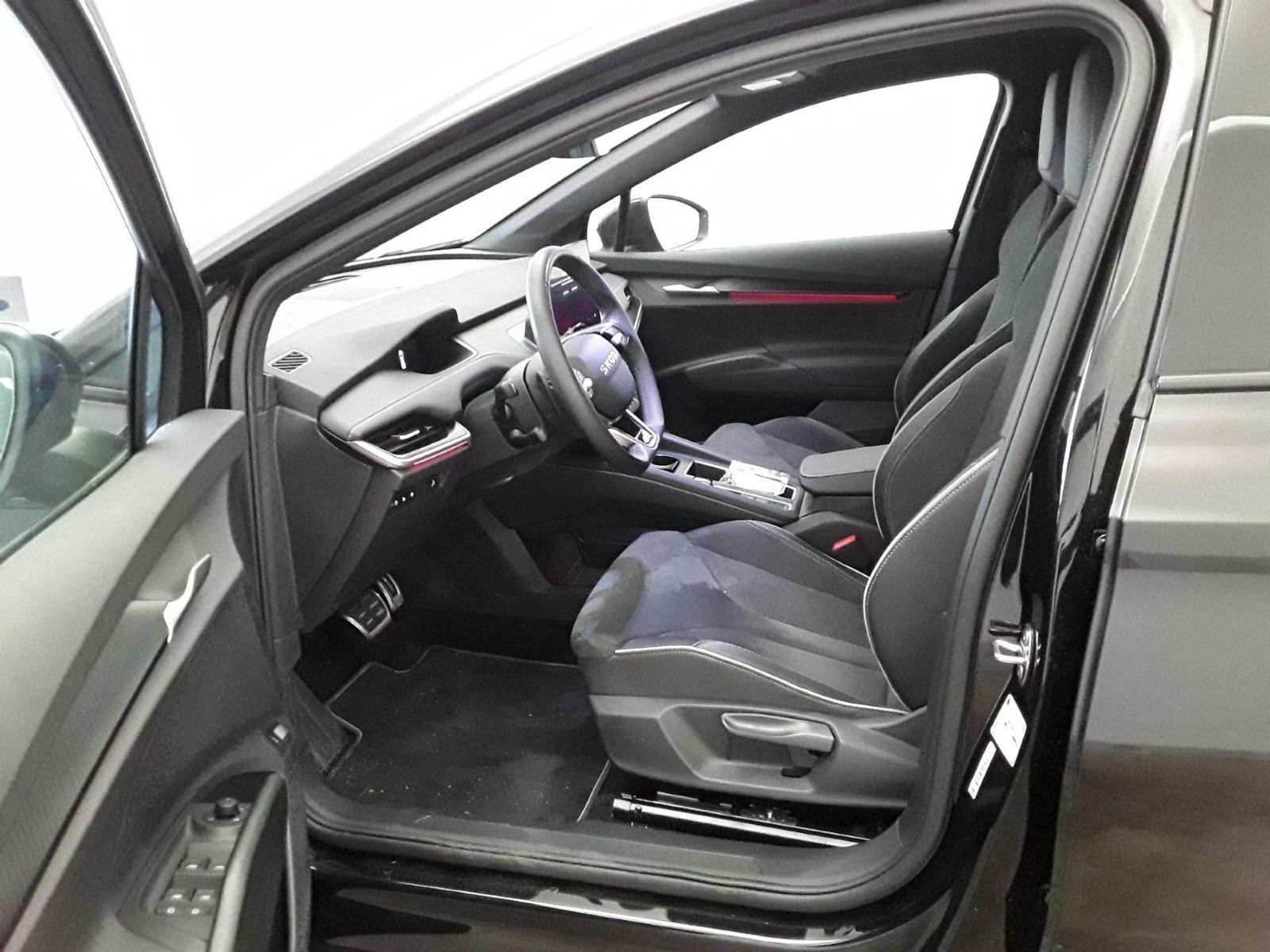 Skoda Elroq 85 (82kw) SPORTLINE BEAM+NAVI+AHK+HuD+WäPu imagem 3