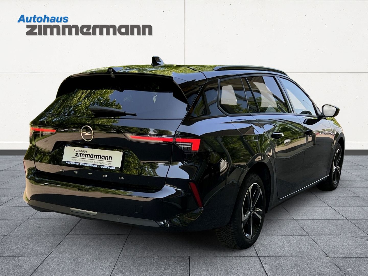 Opel Astra L Sports Tourer 1.2 Turbo Autom. Enjoy LED imagem 3
