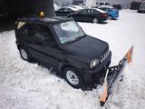Suzuki Jimny 4WD - Winterdienst Schneeschild Streuer - Suzuki Jimny Winterdienst mit Benzin-Antrieb