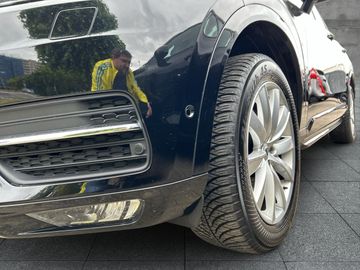 Volvo XC90 - 10