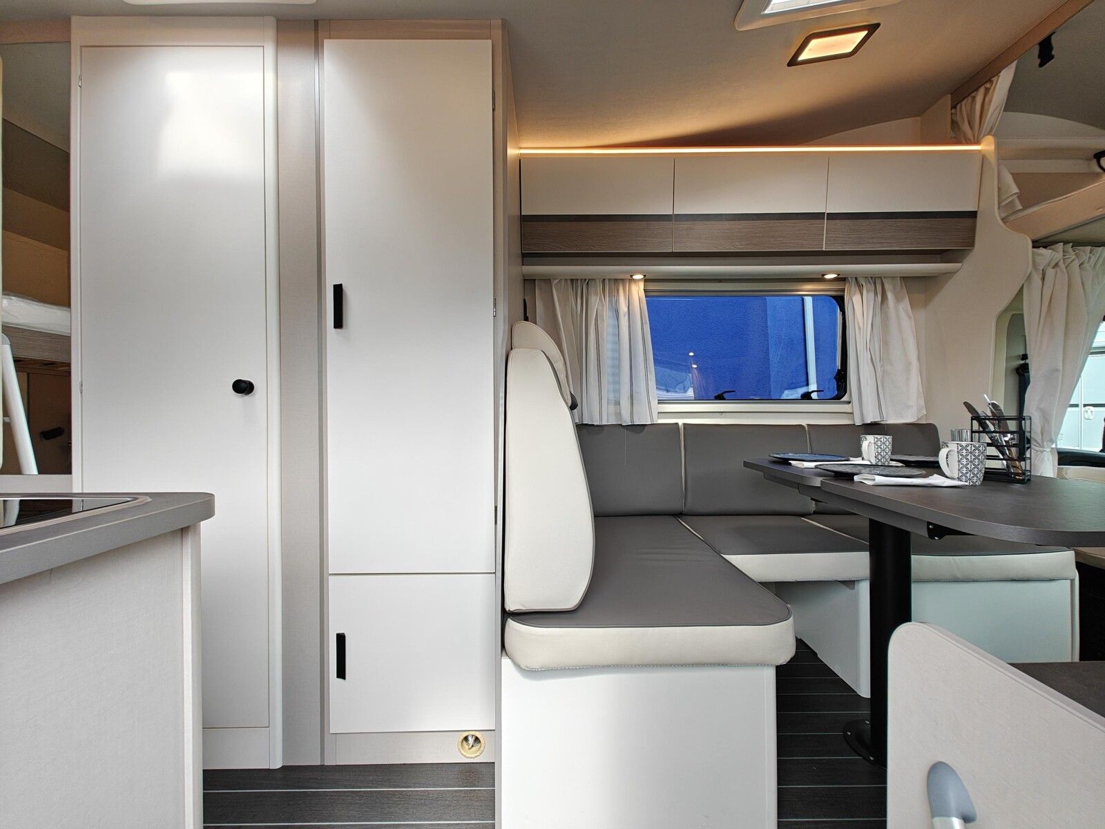 Fahrzeugabbildung XGO Dynamic 39 Lounge