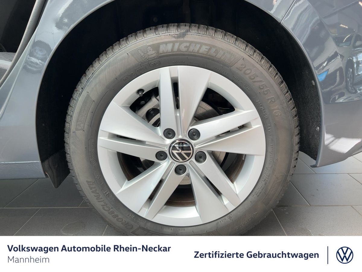 Volkswagen Golf - Bild 16