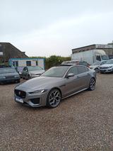 Jaguar XE P300 R-DYNAMIC S AWD.Leder.Navi.Kamer.Panoram - Jaguar aus 2020