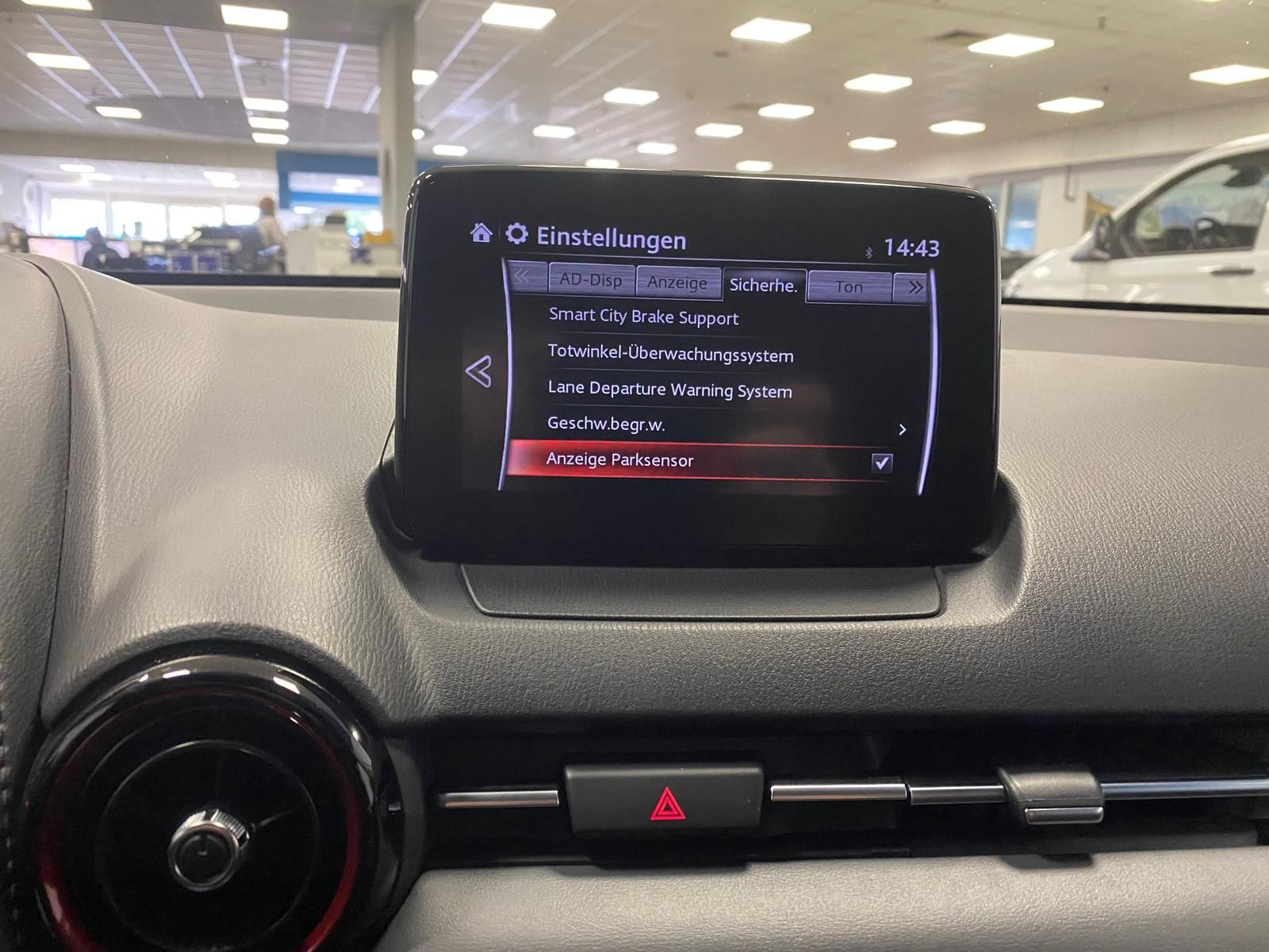 Fahrzeugabbildung Mazda CX-3 2.0 NAVIGATION+LED SCHEINWERFER+KAMERA+HEAD
