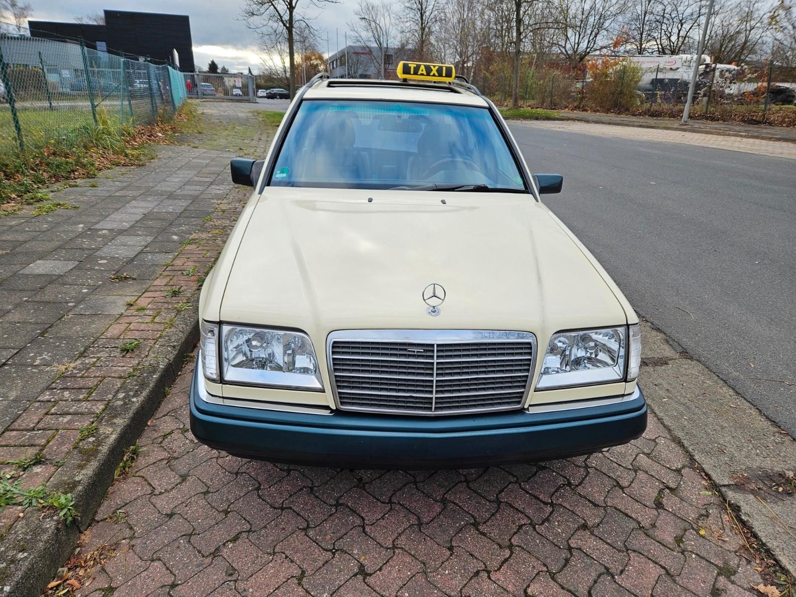 Mercedes-Benz E 220 LPG #11€ 100Km#Taxi#Olitimer#Einzelstück