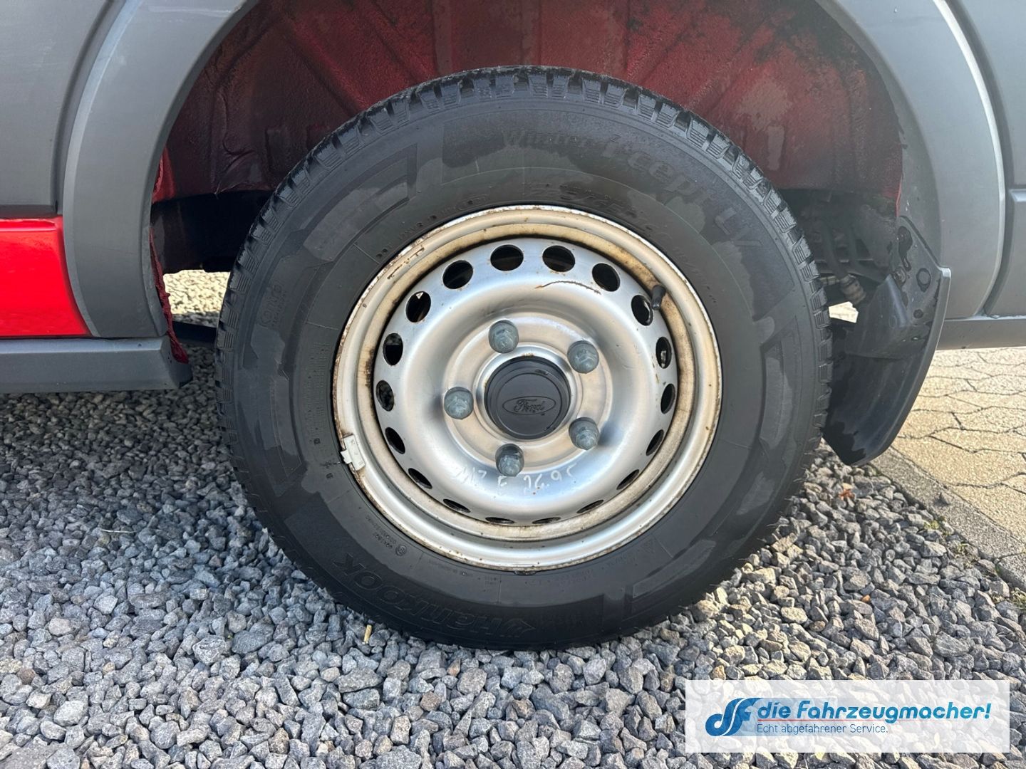 Fahrzeugabbildung Ford Transit Kombi 350 L3 2.2 TDCi DPF *2495 *KLIMA *