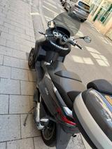 Piaggio MP3 500 LT - PIAGGIO MOTORRAD