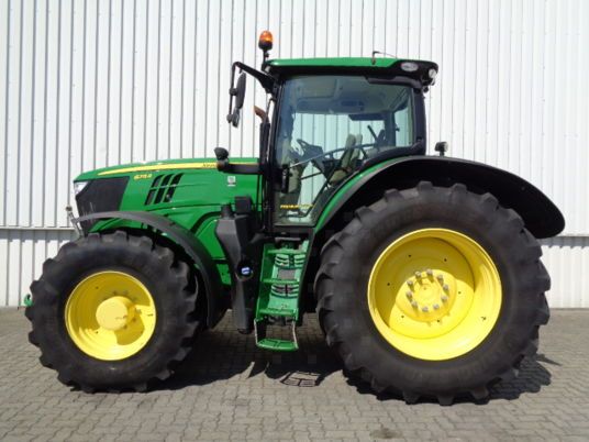 John Deere 6215R AP50