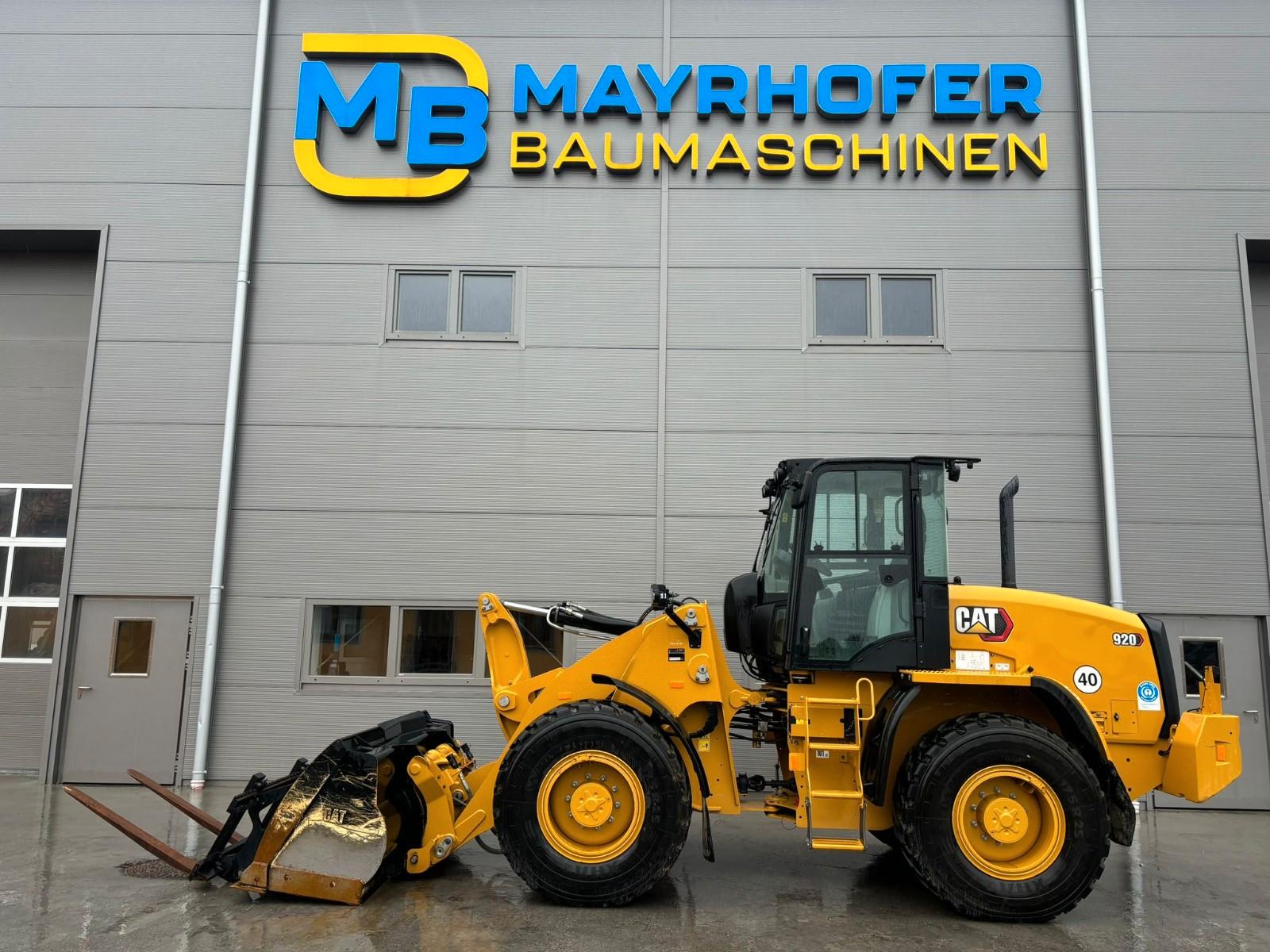 CAT 920