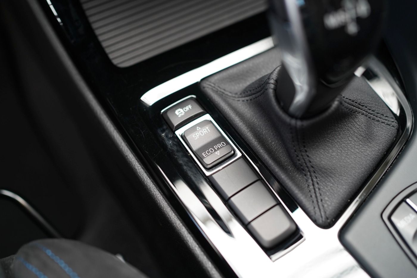 Fahrzeugabbildung BMW X1 20iA M Sport +KlimA+LED+LM+Navi+PDC+++