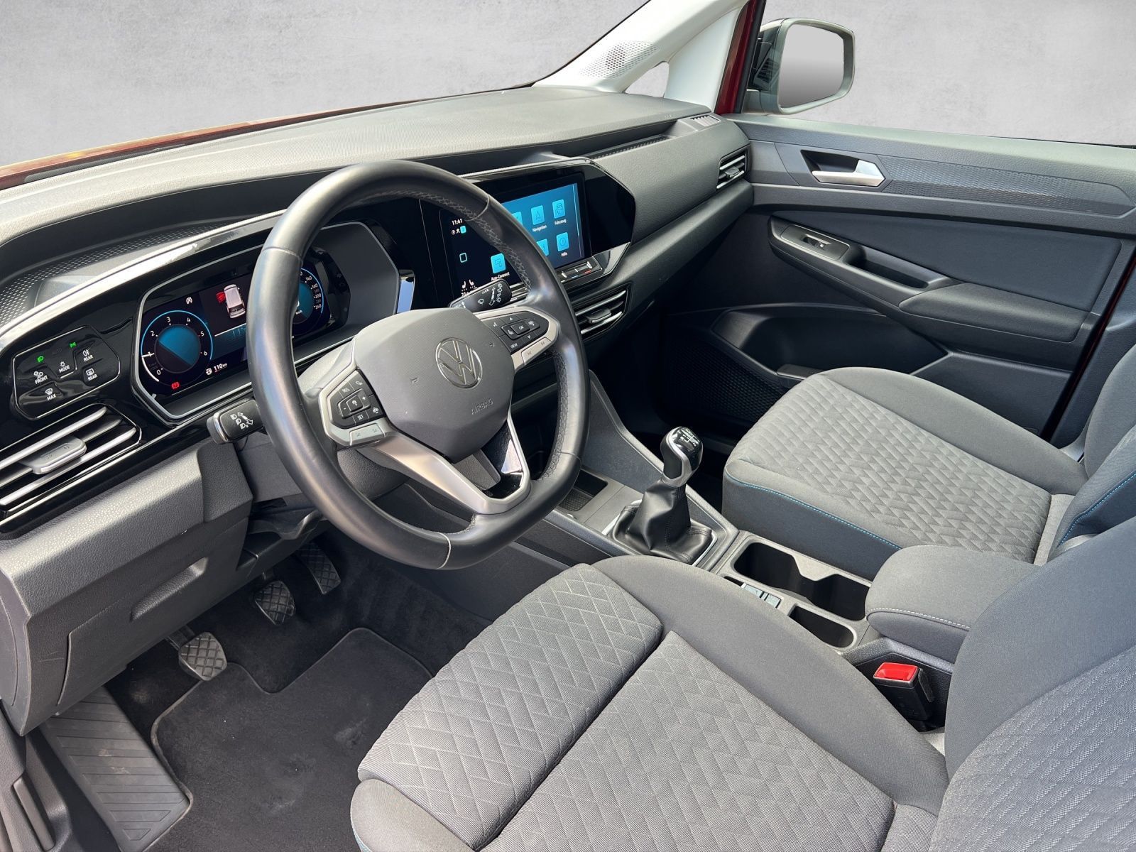 Caddy Move 2.0 TDI AHK*Navi*Pano*ACC*Kamera
