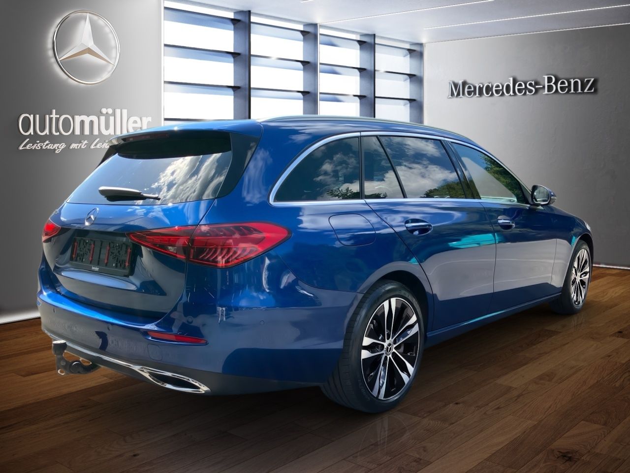 Fahrzeugabbildung Mercedes-Benz C 300 e T AVANTG+AHK+DIG.LIGHT+360+MEMORY+DISTR+