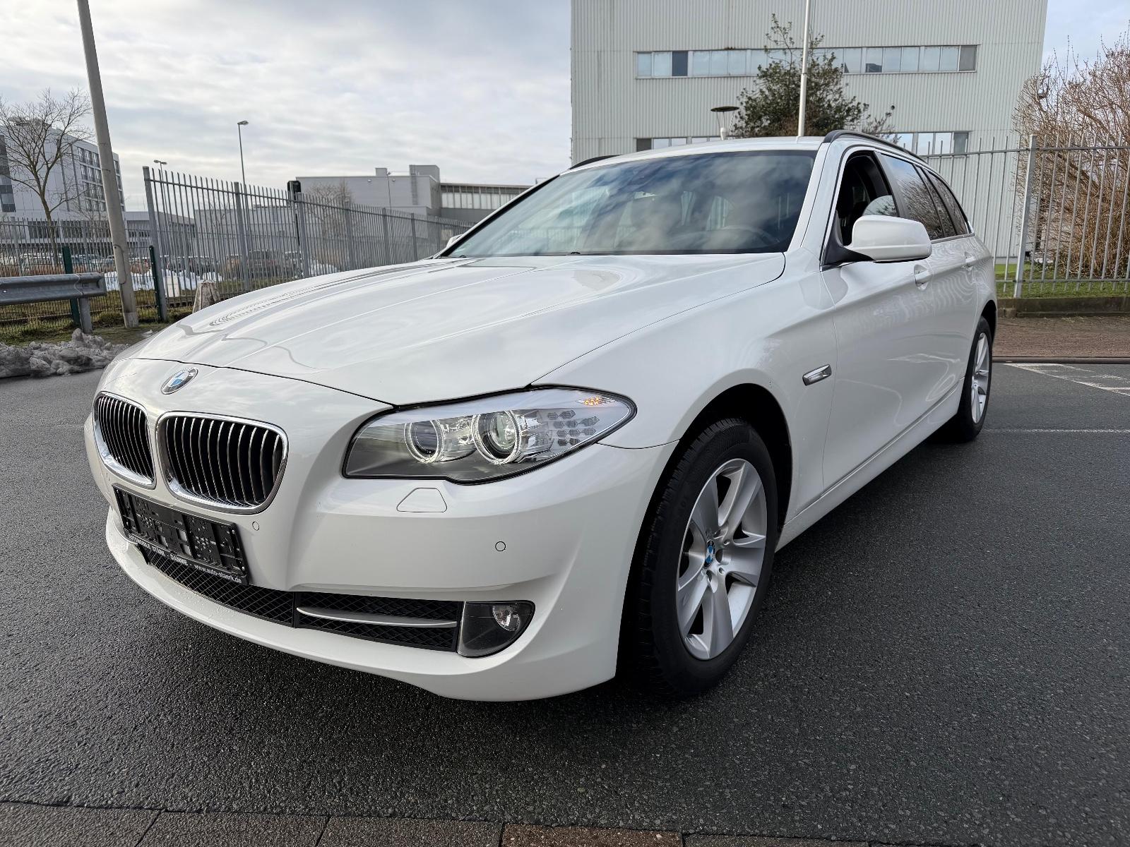 BMW 520d Touring 2. Hand Scheckh. Kamera AHK Navi