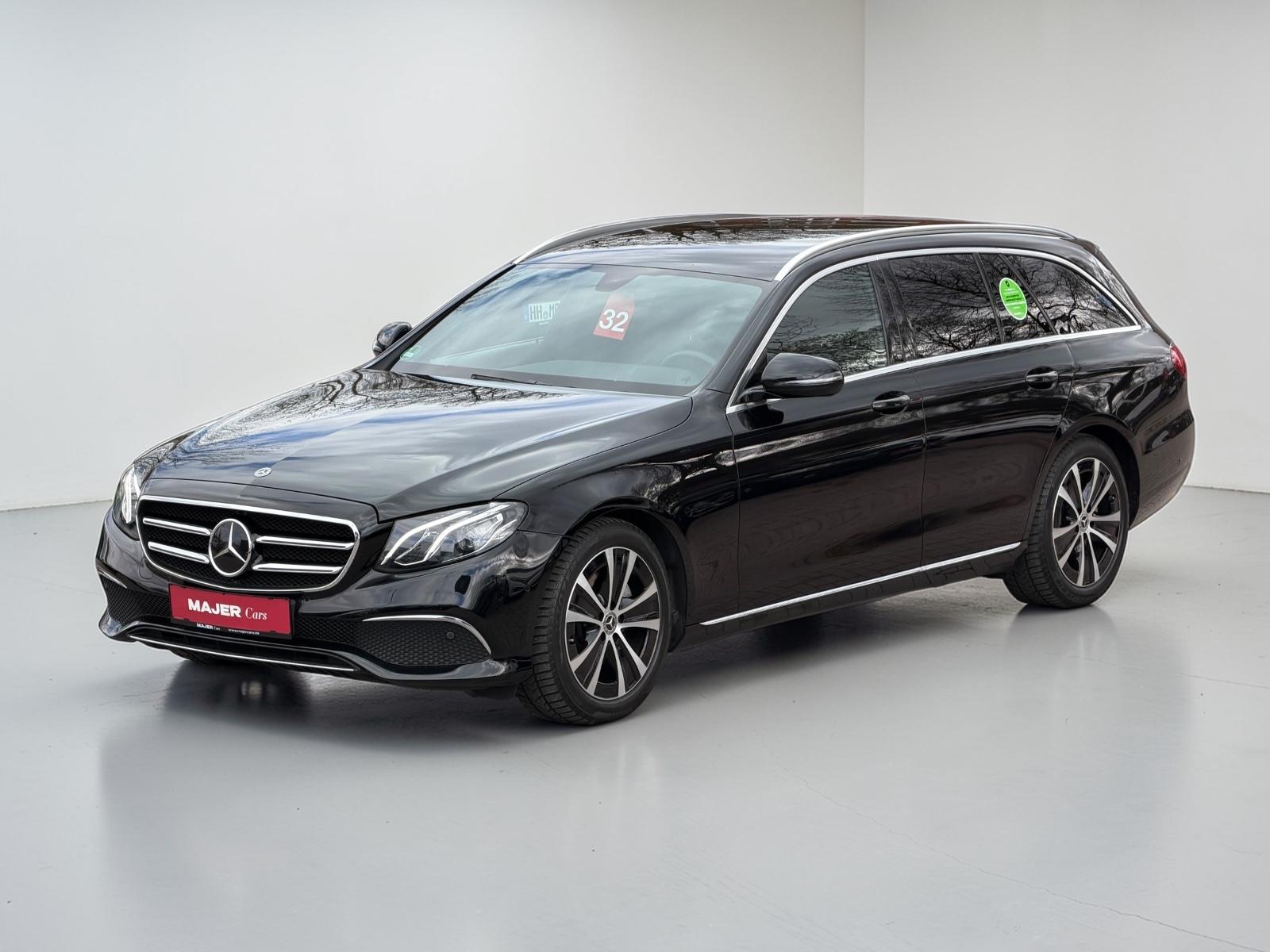 Mercedes-Benz E 220d Avantgarde LED*ACC*KAMERA*T-Winkel*AHK