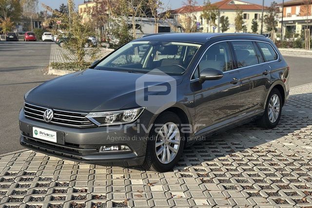 Volkswagen VOLKSWAGEN Passat 2.0 TDI DSG Comfortline BlueMo