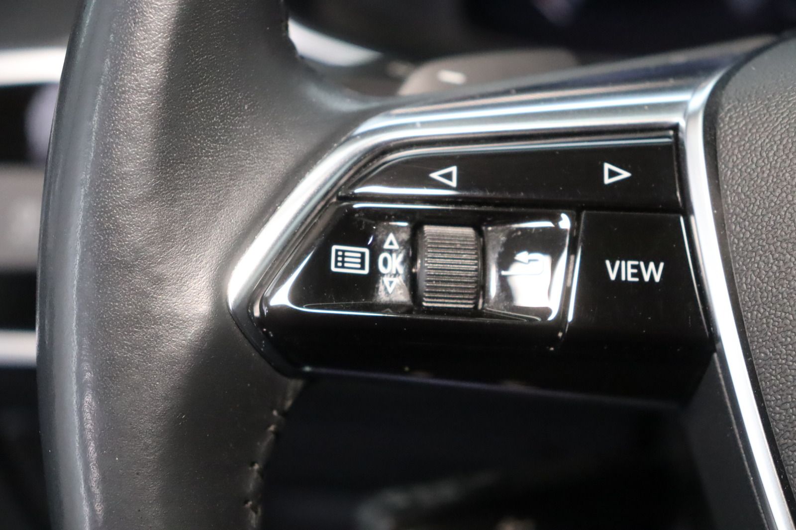Fahrzeugabbildung Audi A6 Avant 45 TDI quattro sport * MwSt. ausw.