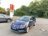 Volkswagen Passat 4MOTION Variant Alltrack 2.0 TDI BMT NAVI - gebrauchte VW Passat aus dem Jahr 2013