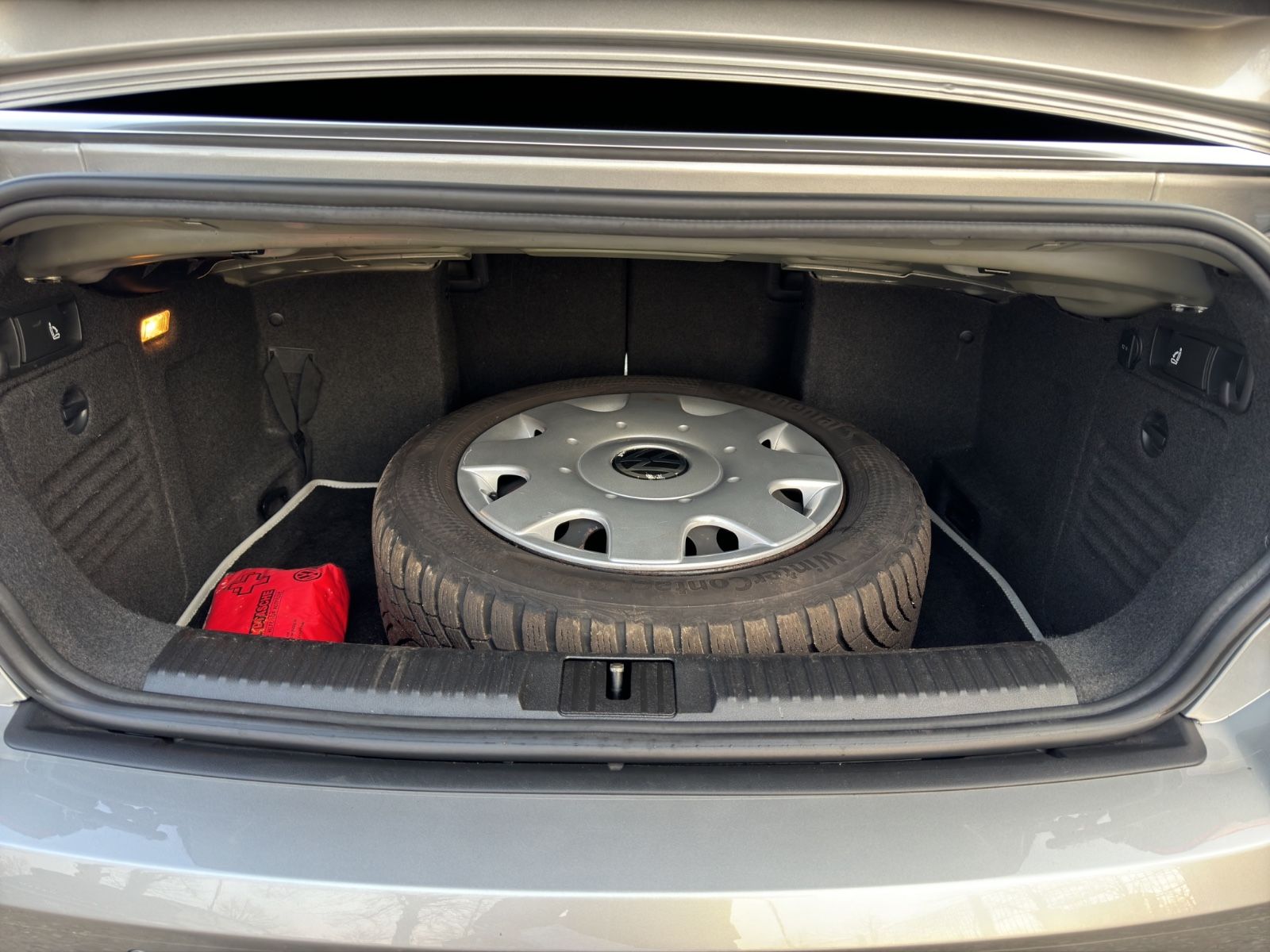 Fahrzeugabbildung Volkswagen Golf VI Cabriolet /Klima./Sitzhz./Leder/Navi/PDC