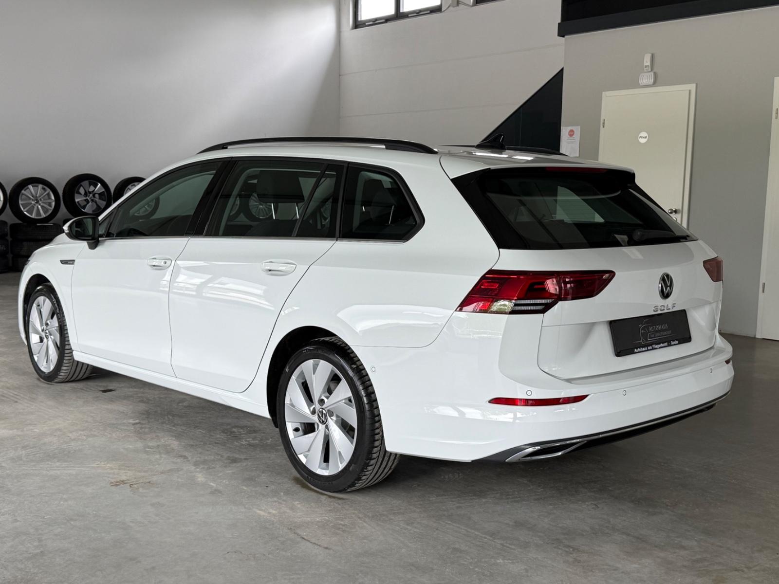 Volkswagen Golf VIII Variant Style, миниатюра 4