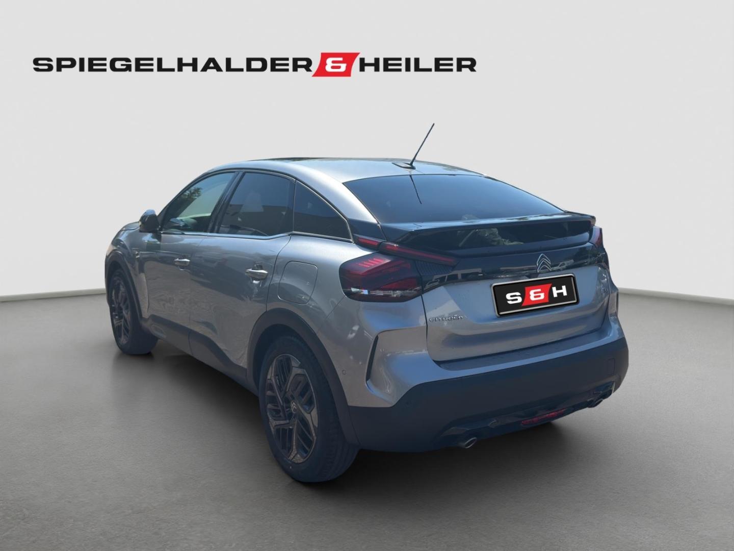 Citroën C4 PureTech 130 Stop & Start Shine 8 Fach Bereif