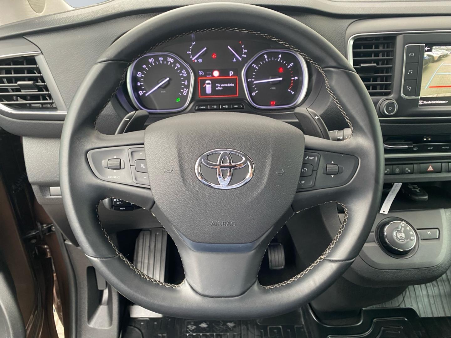 Toyota Proace Verso L1 Executive *Bi-Xenon*PDC*Massage*