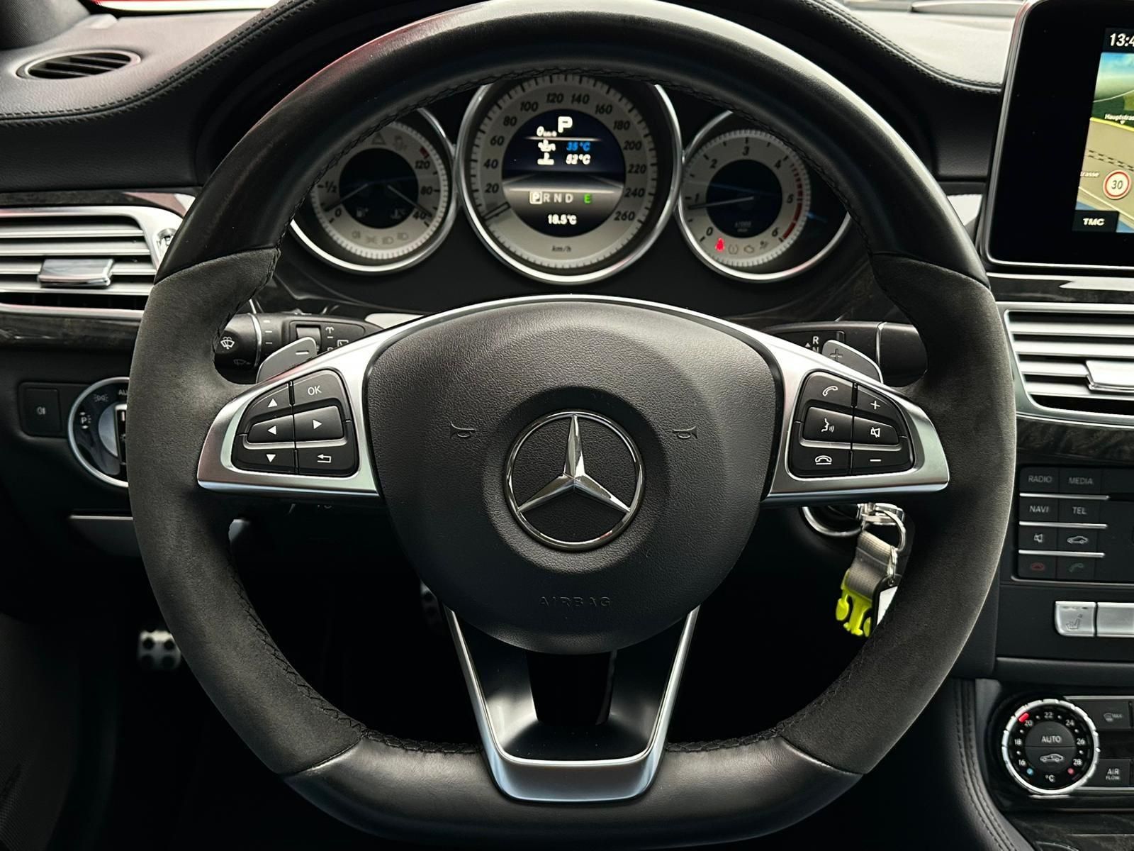 MERCEDES-BENZ CLS250d Shooting Brake AMG EDITION 4M* MULTIBEAM - Image 11