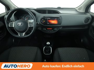 Toyota Yaris - 12